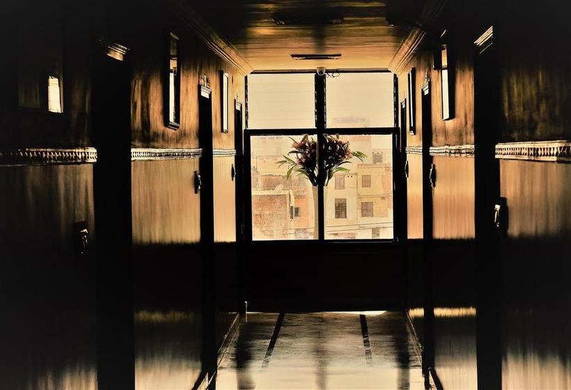 Hotel Shiv Dayal The 2