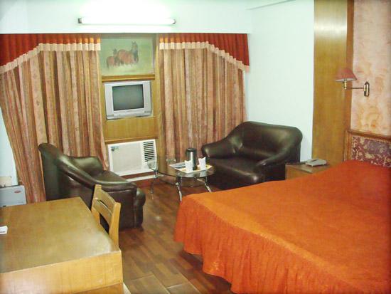 Hotel Mangalam 8
