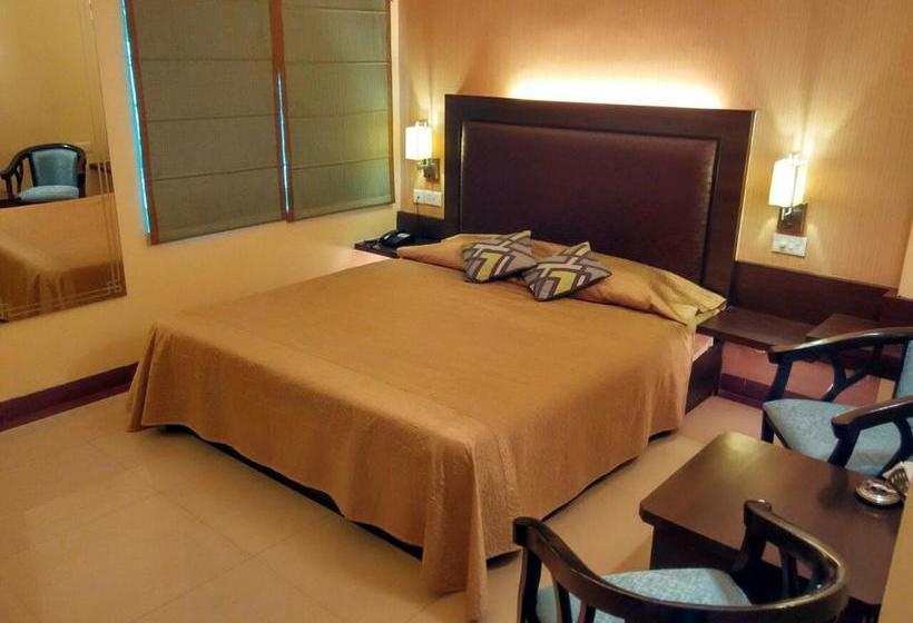 Status Hotel & Resort 15