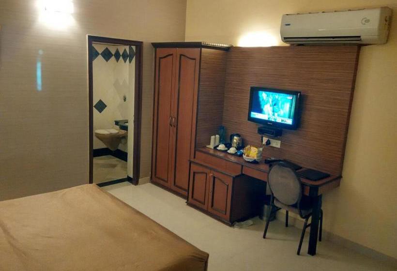 Status Hotel & Resort 6