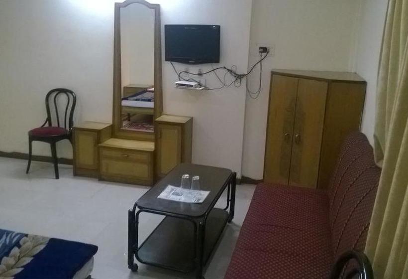 Hotel Akash Deep International 7