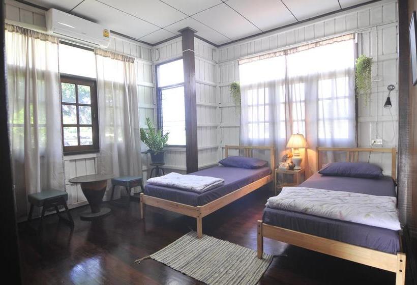 Hostel Slow Tree Ayutthaya 6