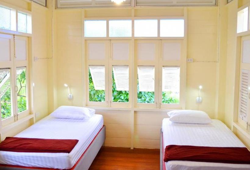 1301hostels Ayutthaya 11