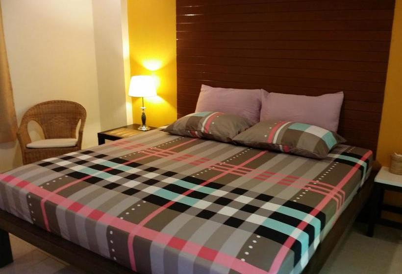 Hotel Baan Baimai Boutique Room