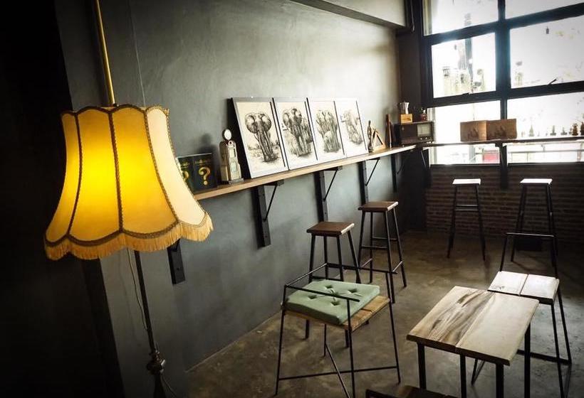 Yimwhan Hostel &cafe 12