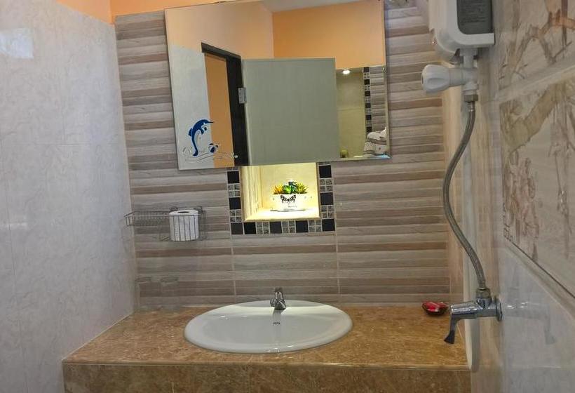 Bed and Breakfast Aiyara House