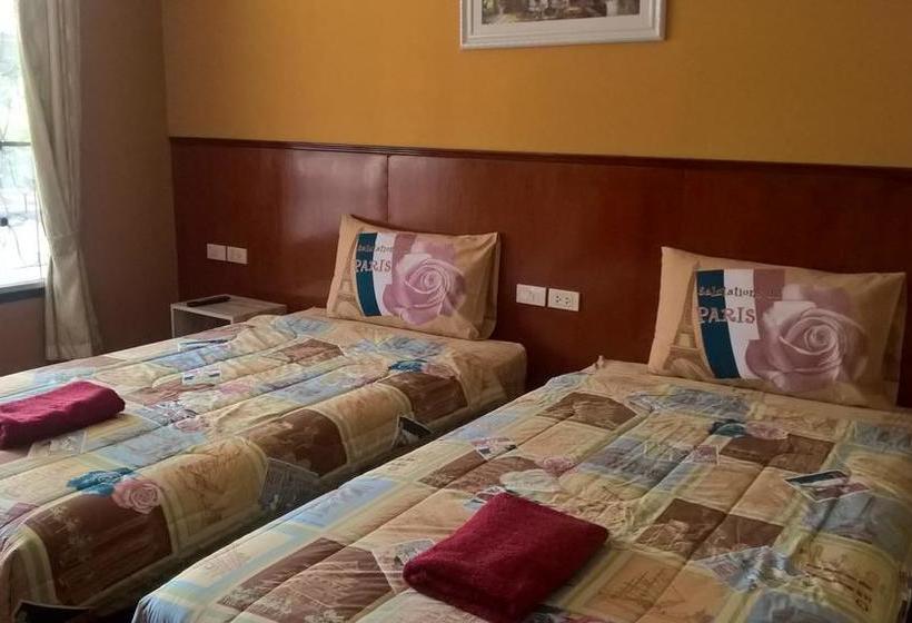 Bed and Breakfast Aiyara House 18