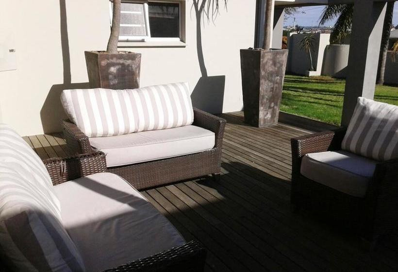 Hotel Seasons Find Guest Lodge 14