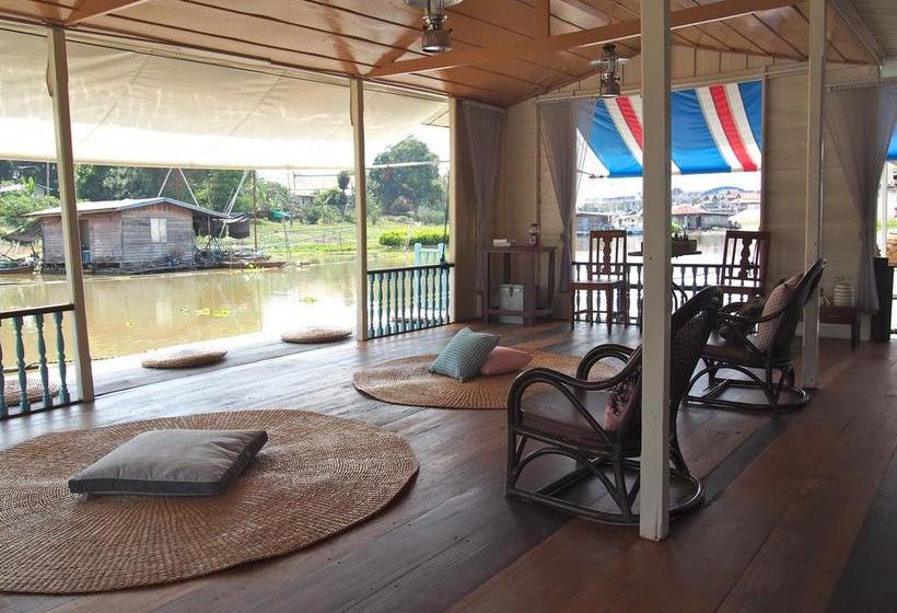 Hostel U Pae Paestay Uthaithani 2