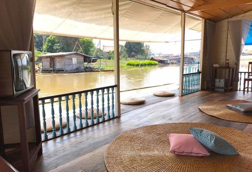 Hostel U Pae Paestay Uthaithani 4