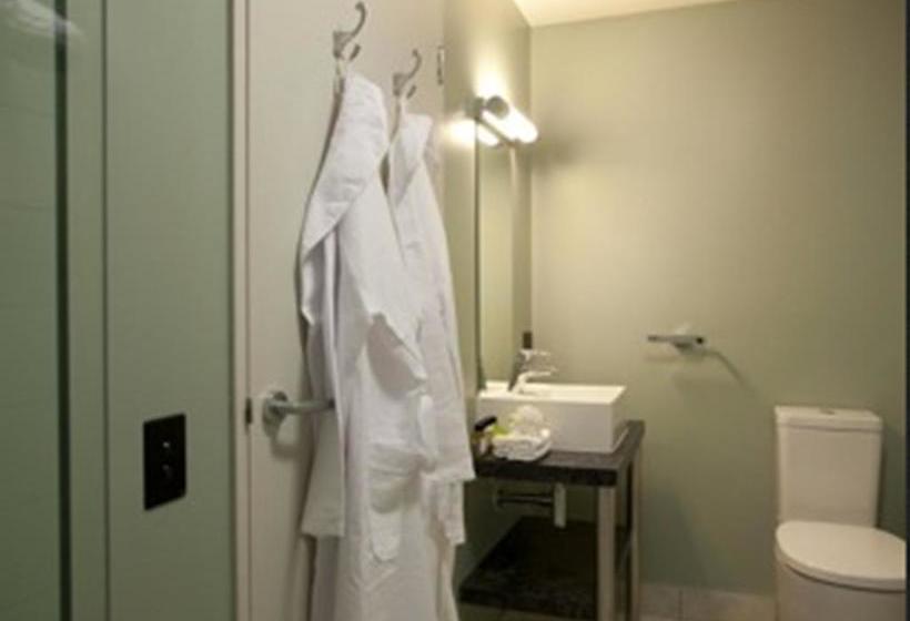 Bed and Breakfast Pitches Store 11