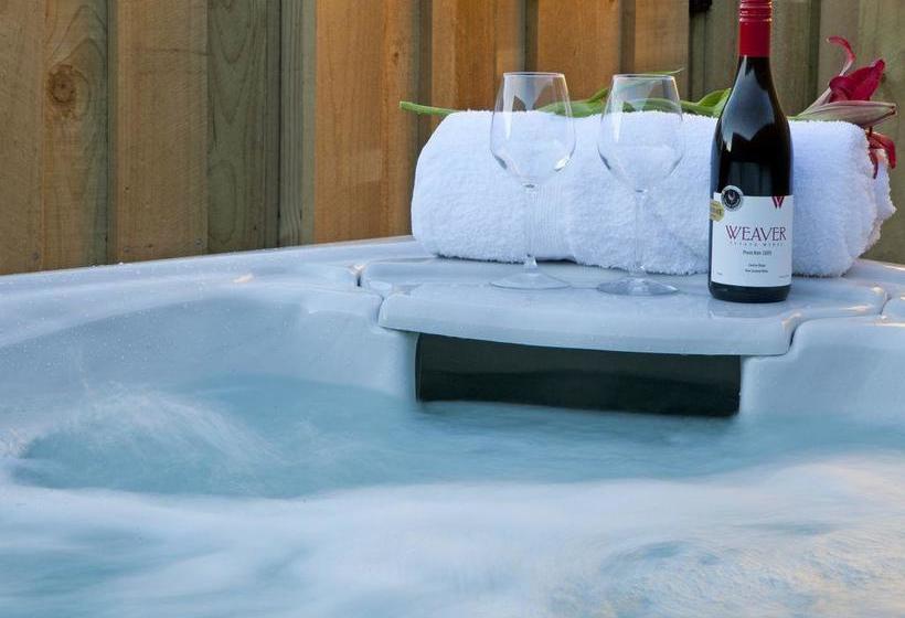 Bed and Breakfast Pitches Store 18