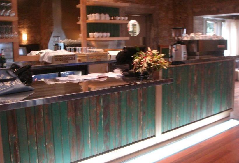 Bed and Breakfast Pitches Store 19