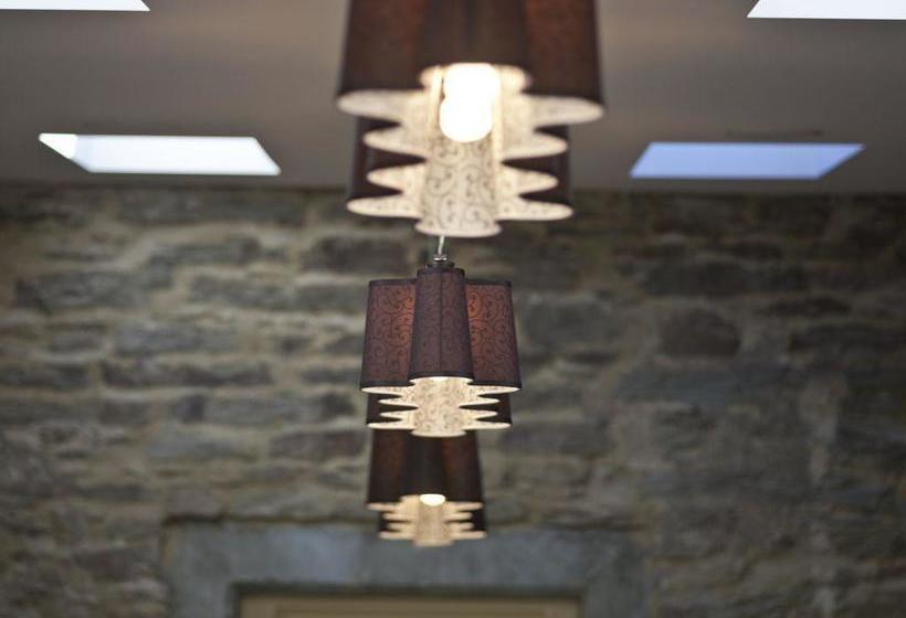 Bed and Breakfast Pitches Store 6