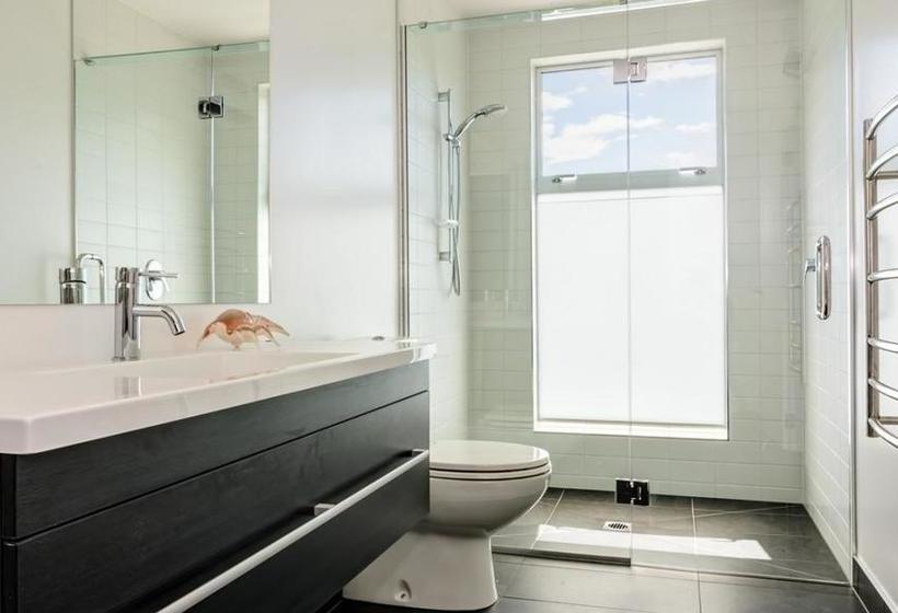 Bed and Breakfast Serenity Lodge 15