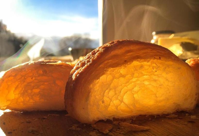 Bed and Breakfast Serenity Lodge 16