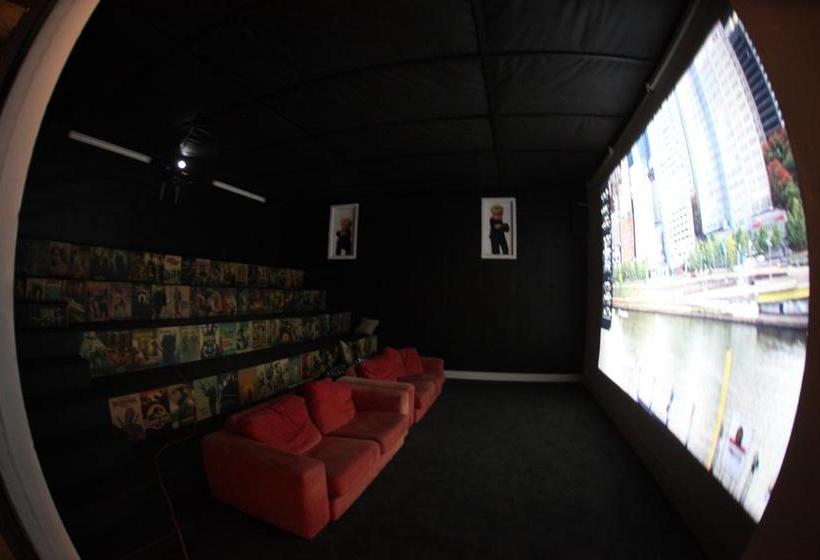 Hostel Adventure Inn Marahau 20