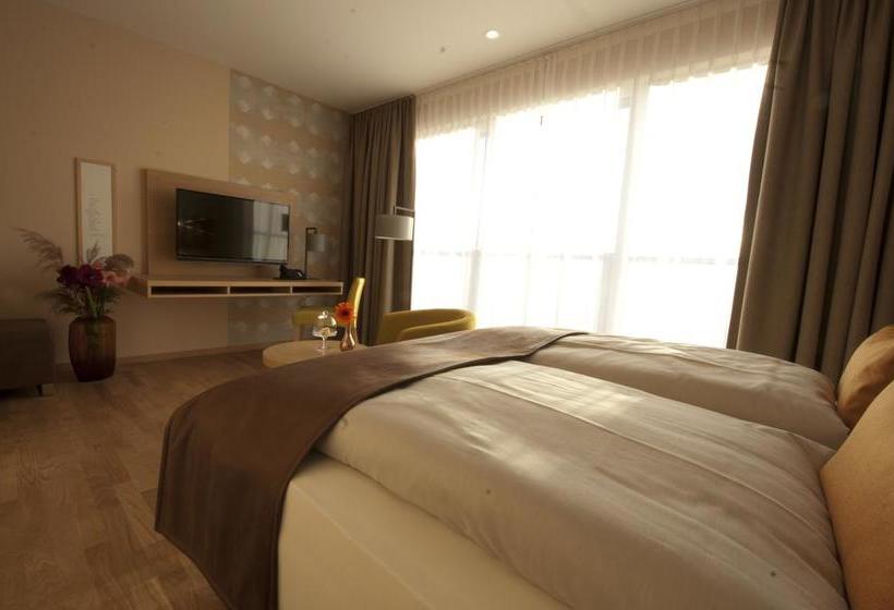 Einhorn Hotel Restaurant Weinbar 13