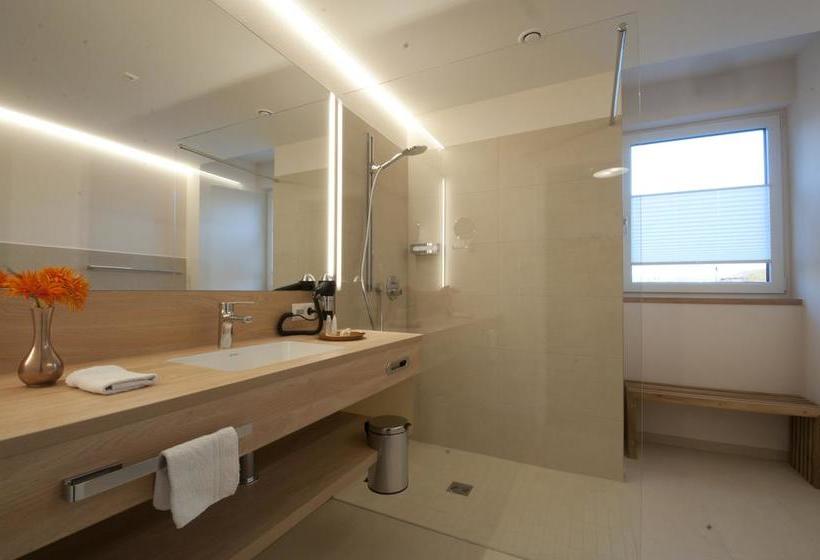 Einhorn Hotel Restaurant Weinbar 4