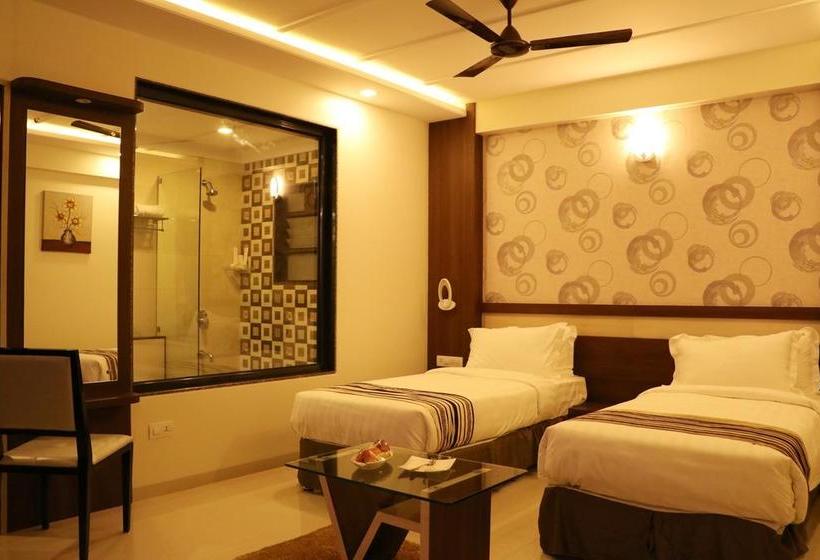 Hotel Vits Sagar Plaza 10