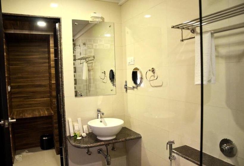 Hotel Vits Sagar Plaza 19