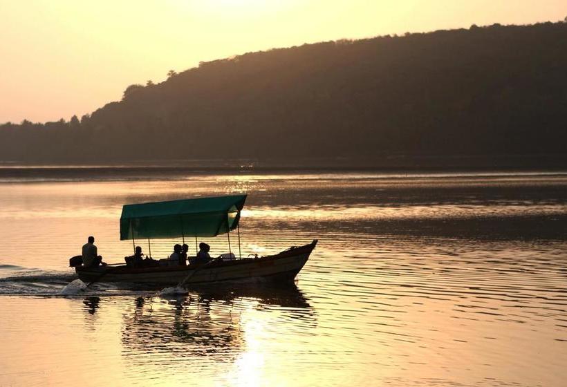 Matoshri Beach Resort 7