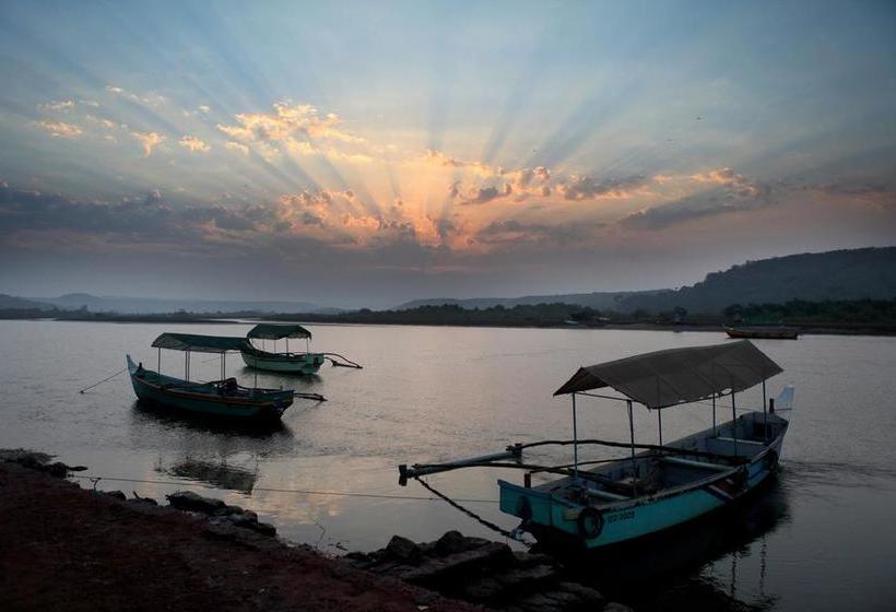 Matoshri Beach Resort 8