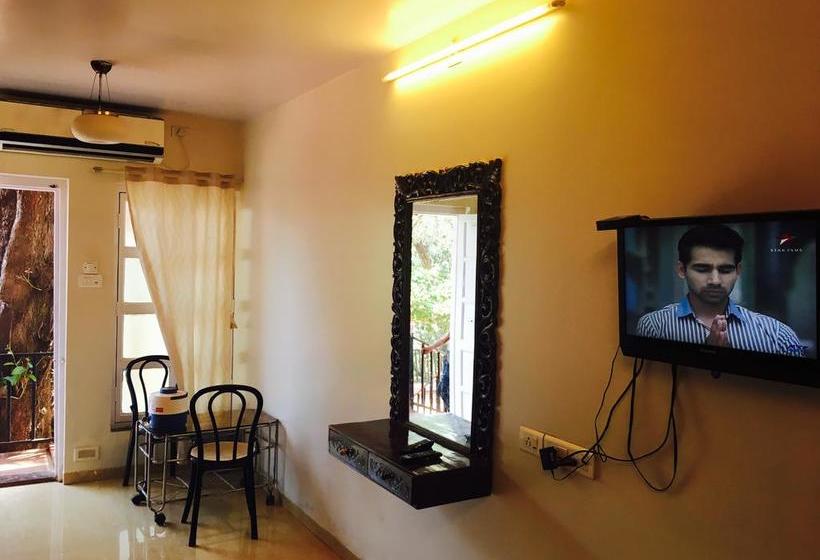 Sun N Shades Resort 13