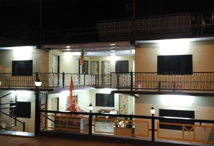 Hotel Madhumalti 9