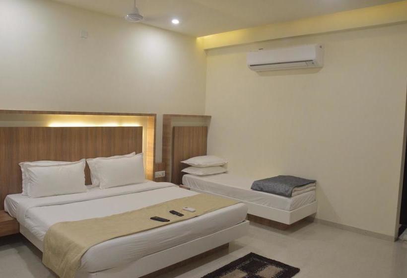 Hotel The Grand Dwarika 4