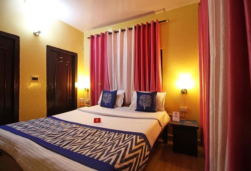 Hotel Oyo Rooms Wooden Paradise Mallital 14