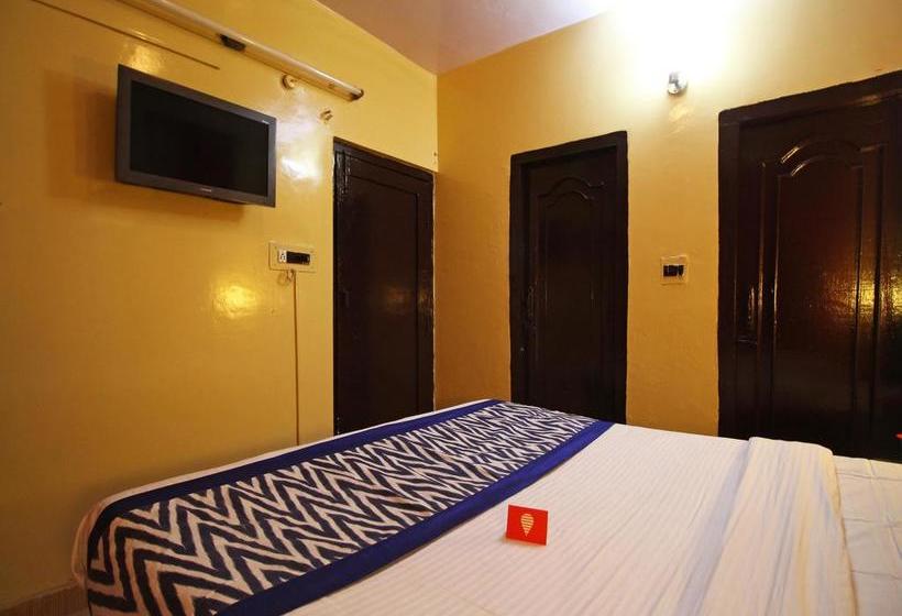 Hotel Oyo Rooms Wooden Paradise Mallital 16