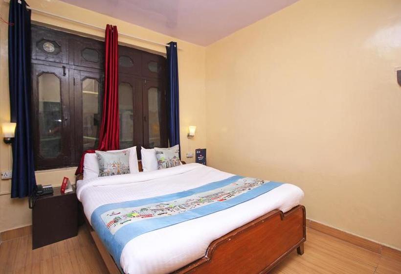 Hotel Oyo Rooms Wooden Paradise Mallital 4