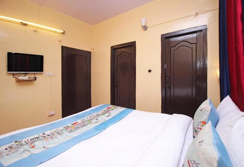 Hotel Oyo Rooms Wooden Paradise Mallital 7