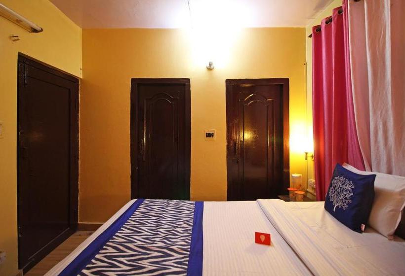 Hotel Oyo Rooms Wooden Paradise Mallital 8