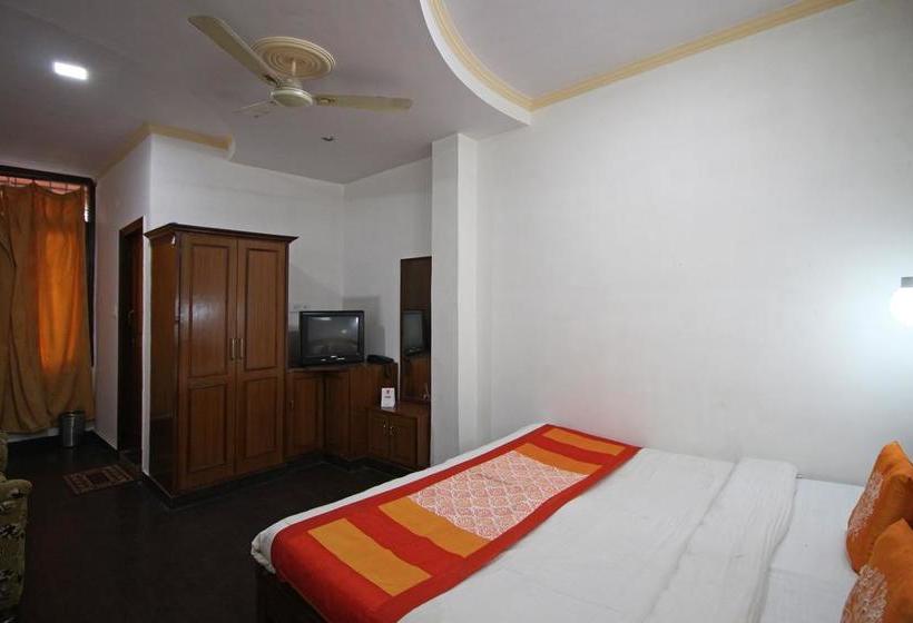 Hotel Oyo Homes Raj Bhavan Nainital 11