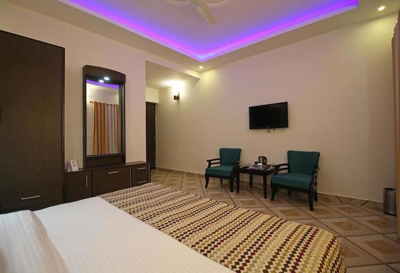 Hotel Oyo Rooms Near Graphic Era Hill University 20