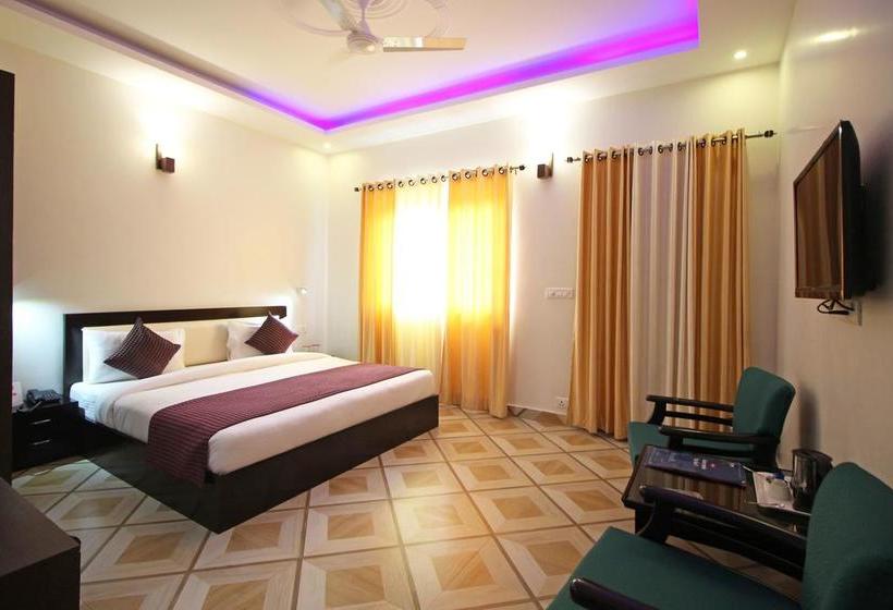 Hotel Oyo Rooms Near Graphic Era Hill University 8
