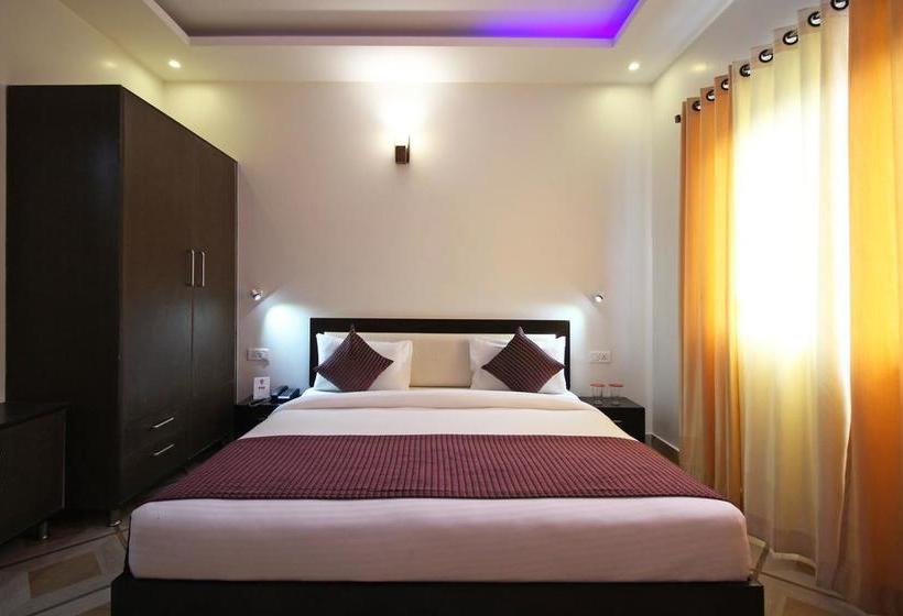 Hotel Oyo Rooms Near Graphic Era Hill University 9