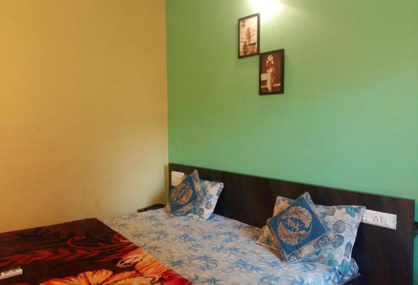 Hotel Hiral Valley View Residency 18