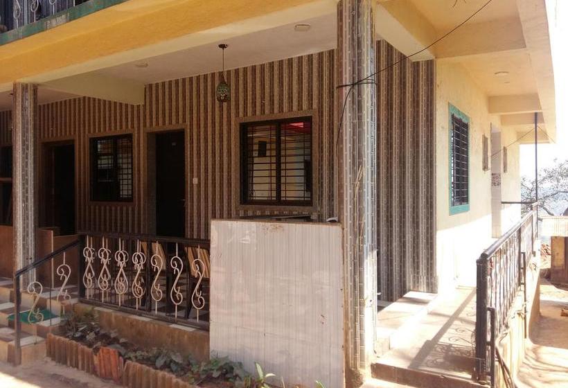 Hotel Hiral Valley View Residency 19