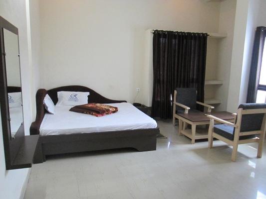 Hotel Ramprastha 13