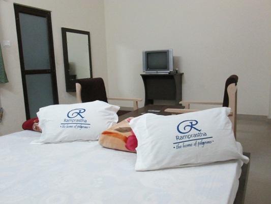 Hotel Ramprastha 14