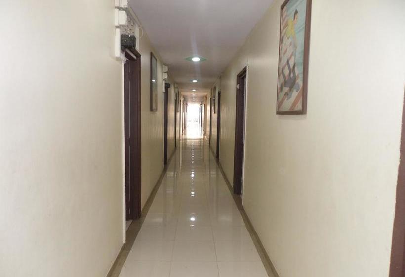 Hotel Vrindavan Lodge 6