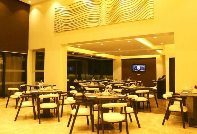 Hôtel The Flora Grand 19