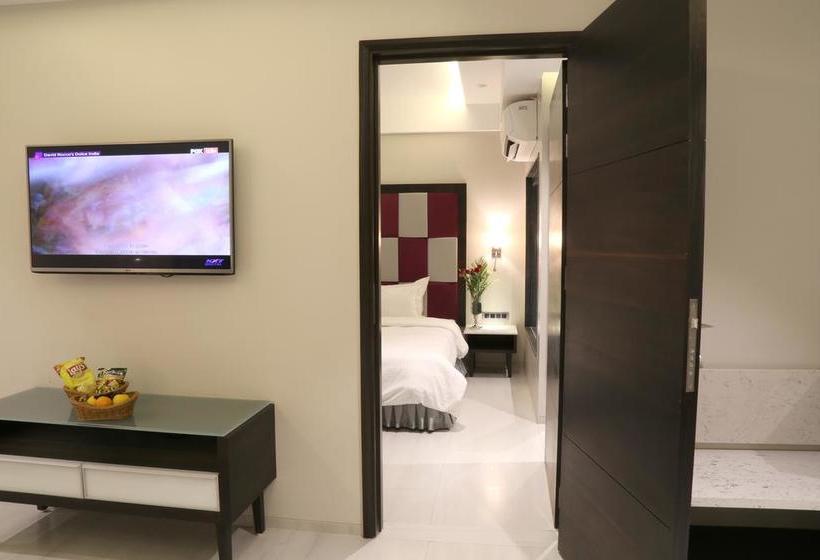 Hôtel The Flora Grand 4