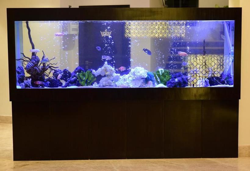 Hôtel The Flora Grand 5