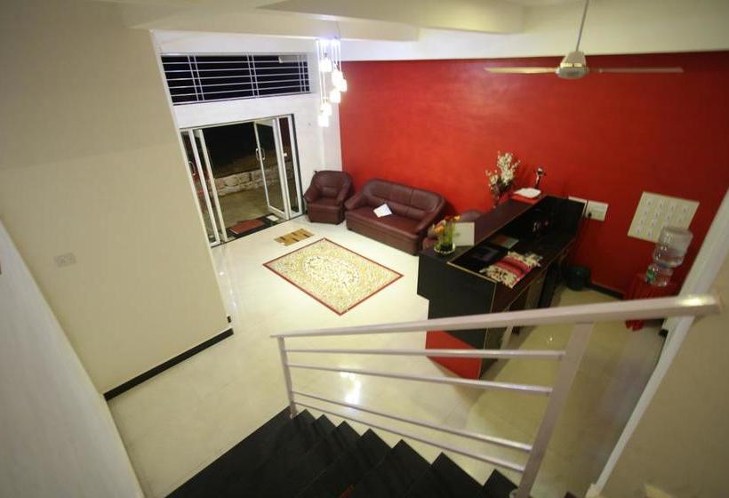 Hotel Simon King Malvan 9