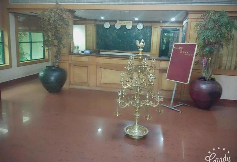 Hotel Gopika Regency 6