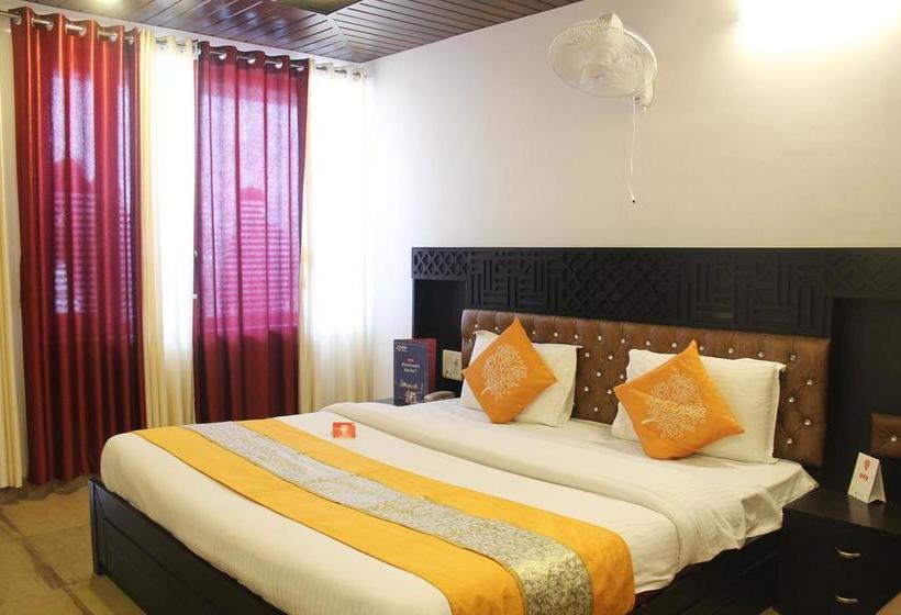 Hotel Oyo Rooms Hilltop Lake View Nainital 20